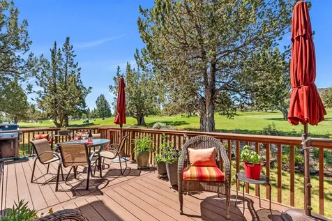 1029 Golden Pheasant Drive Redmond OR 97756