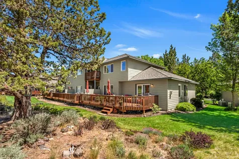 1029 Golden Pheasant Drive Redmond OR 97756