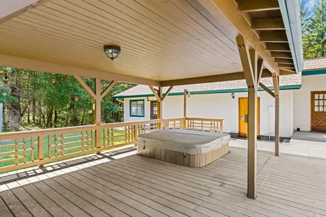 2075 Azalea Drive Grants Pass OR 97526