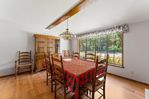 2075 Azalea Drive Grants Pass OR 97526