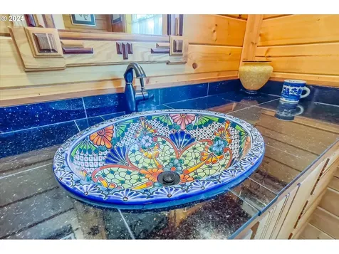 48611 Highway 101 Bandon OR 97411