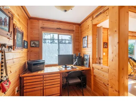 48611 Highway 101 Bandon OR 97411