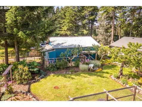48611 Highway 101 Bandon OR 97411