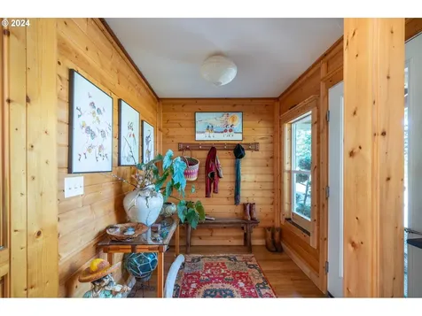 48611 Highway 101 Bandon OR 97411