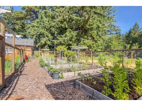 48611 Highway 101 Bandon OR 97411