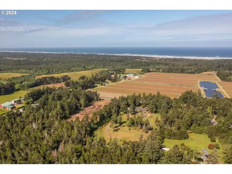 48611 Highway 101 Bandon OR 97411