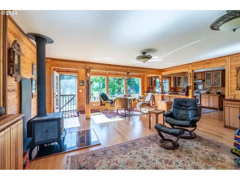 48611 Highway 101 Bandon OR 97411