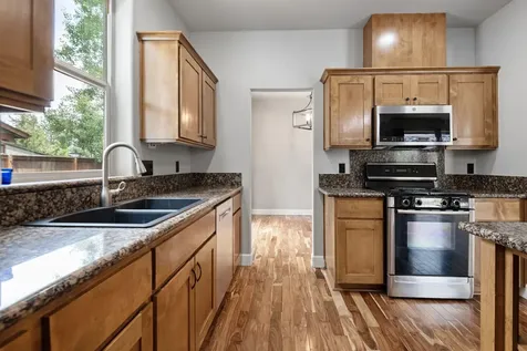 19720 Dartmouth Avenue Bend OR 97702