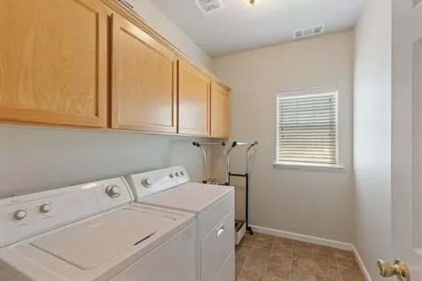 304 Woodville Way Rogue River OR 97537