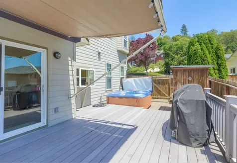 304 Woodville Way Rogue River OR 97537