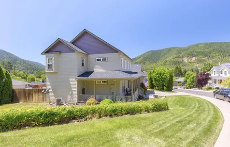 304 Woodville Way Rogue River OR 97537