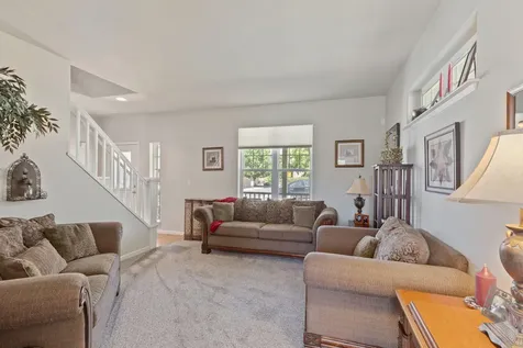 304 Woodville Way Rogue River OR 97537