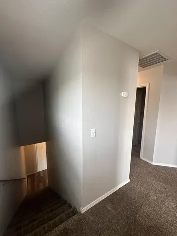 2464 NW 8th Street Redmond OR 97756