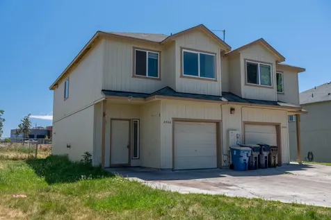 2464 NW 8th Street Redmond OR 97756