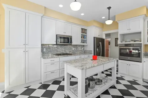 375 Mountain Paradise Drive Grants Pass OR 97526
