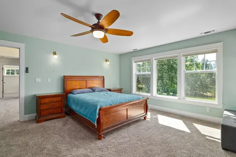 375 Mountain Paradise Drive Grants Pass OR 97526
