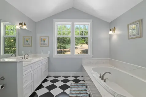 375 Mountain Paradise Drive Grants Pass OR 97526