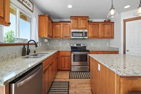 595 Grouse Creek Road Grants Pass OR 97526