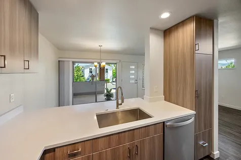 1086 E Main Street Ashland OR 97520