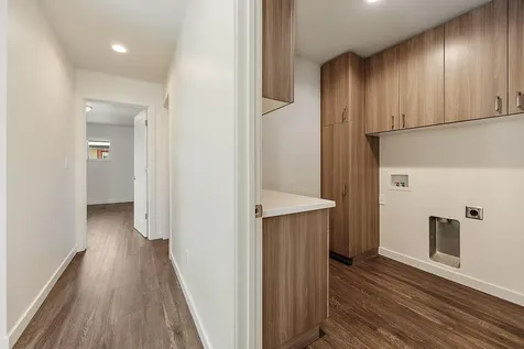 1086 E Main Street Ashland OR 97520