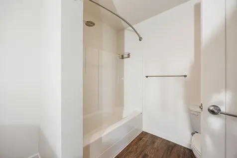 1086 E Main Street Ashland OR 97520
