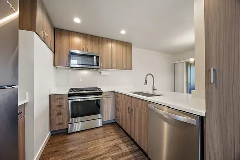 1086 E Main Street Ashland OR 97520