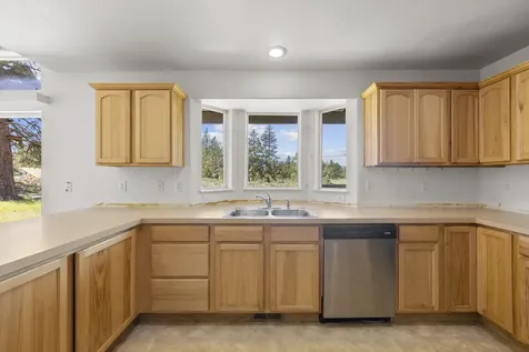 64350 Sisemore Road Bend OR 97703