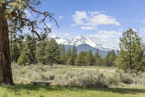 64350 Sisemore Road Bend OR 97703