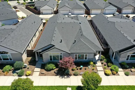 447 S Haskell Street Central Point OR 97502