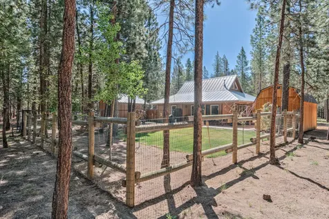 51937 Pacific Willow La Pine OR 97739