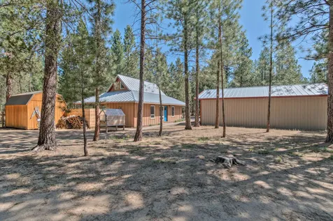 51937 Pacific Willow La Pine OR 97739