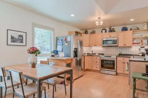 51937 Pacific Willow La Pine OR 97739