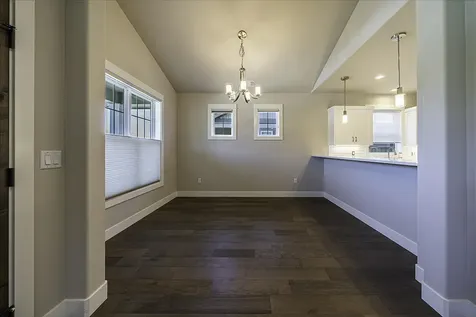 584 Canterwood Drive Medford OR 97504