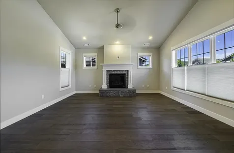 584 Canterwood Drive Medford OR 97504