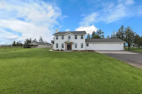 6230 SW Zenith Avenue Redmond OR 97756