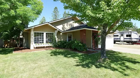 25 Kelley Court Shady Cove OR 97539