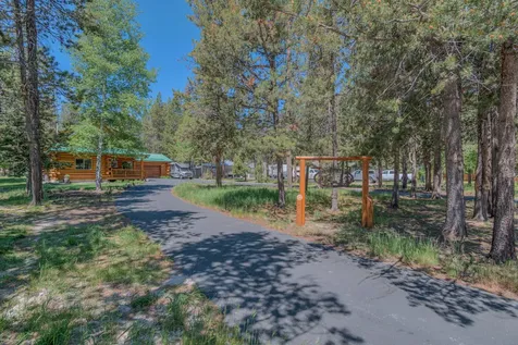 17199 Merganser Drive Bend OR 97707