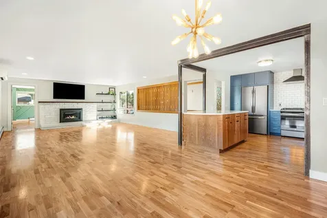 711 NE 11th Street Bend OR 97701