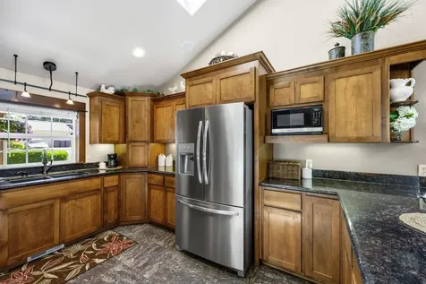 1265 Gardendale Avenue Medford OR 97504