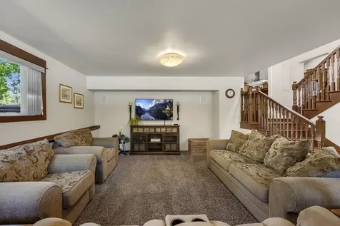 1265 Gardendale Avenue Medford OR 97504