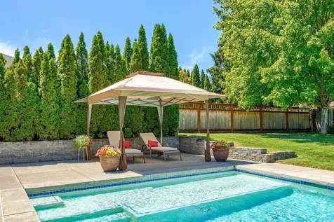 1265 Gardendale Avenue Medford OR 97504