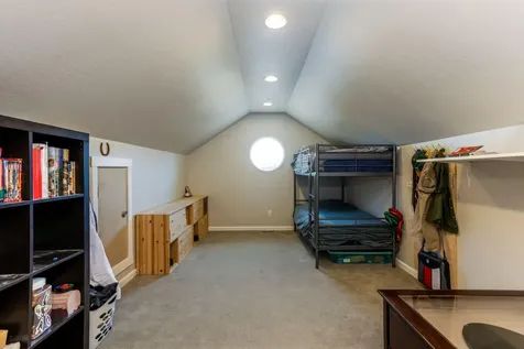 14224 SW Howlett Drive Powell Butte OR 97753