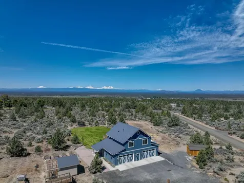 14224 SW Howlett Drive Powell Butte OR 97753