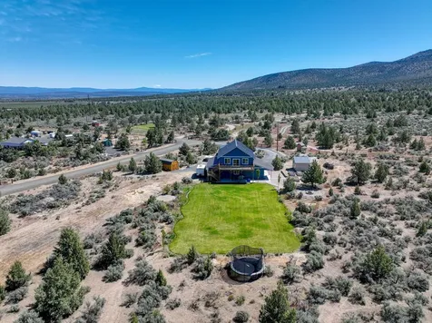 14224 SW Howlett Drive Powell Butte OR 97753