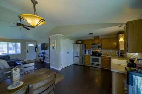3208 SW Quartz Avenue Redmond OR 97756