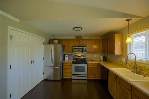 3208 SW Quartz Avenue Redmond OR 97756