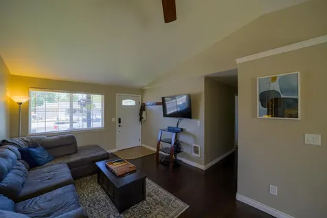 3208 SW Quartz Avenue Redmond OR 97756