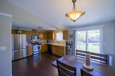 3208 SW Quartz Avenue Redmond OR 97756