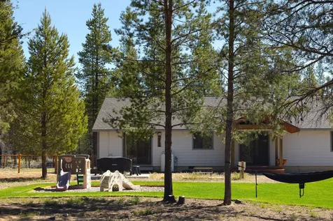 52025 Read Loop La Pine OR 97739