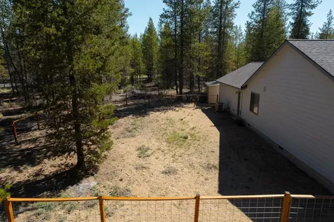 52025 Read Loop La Pine OR 97739